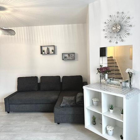 Jolie Appartement Duplex 2 Min Gare-Disney Et Paris 15 Min Noisy-le-Grand Extérieur photo